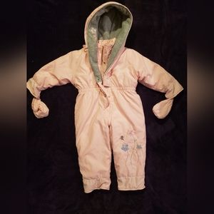 Snow suit